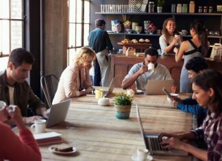 The Top 5 Reasons Why Businesses Must Go Social Today Businesses