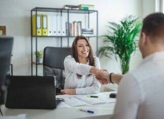 The Reasons Why Entrepreneurs Get a Business Degree Business Degree