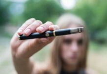 The Vaping Penistas Bible: A Comprehensive Guide to Buying, Using and Enjoying E-Cigarettes Vaping Penistas